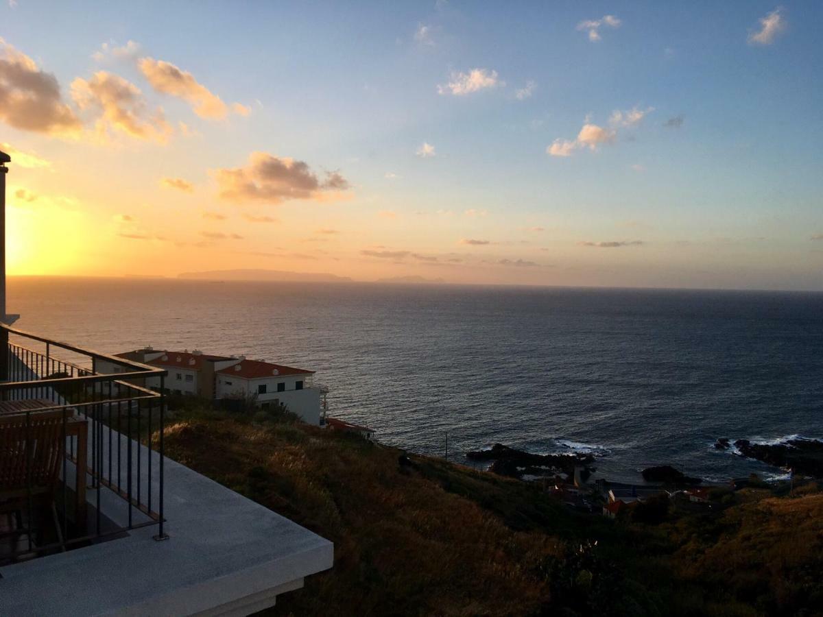 Oceanview Penthouse Apartment คานีโซ ภายนอก รูปภาพ